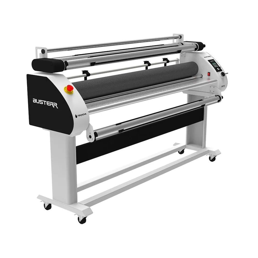 Laminadora refiladora TEKNOVA BUSTERR Pro 160cm para acabamento e proteção de impressões