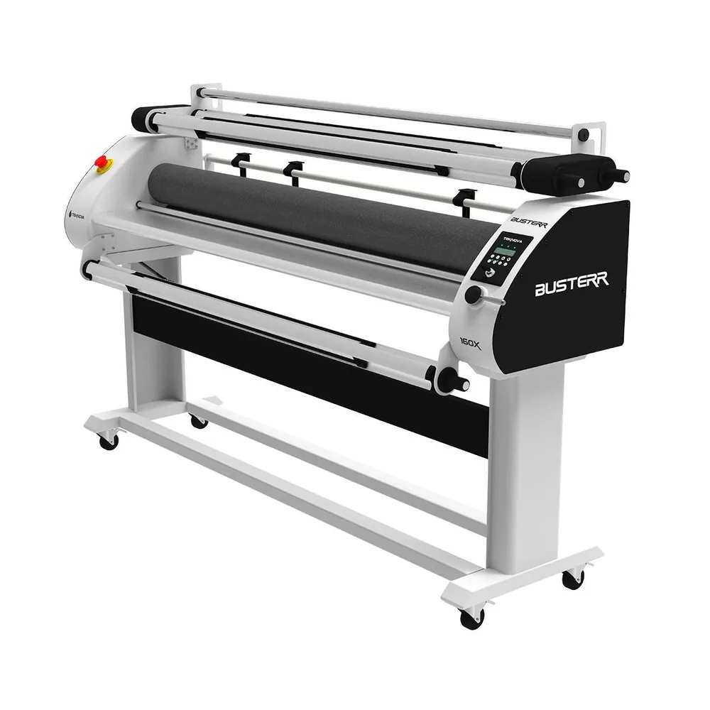 Laminadora BUSTERR Pro — vista lateral e estrutura da máquina (laminadora refiladora quente e frio para proteção e acabamento de impressões TEKNOVA) Laminadora BUSTERR Pro — vista lateral e estrutura da máquina (laminadora refiladora quente e frio para proteção e acabamento de impressões TEKNOVA)